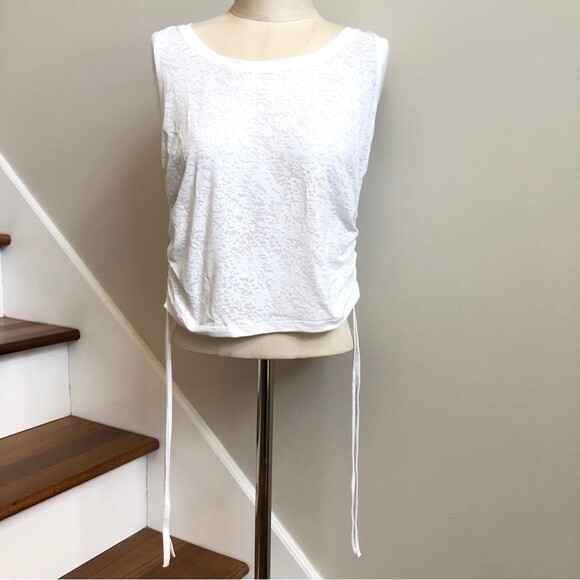 Halara Tank Top Womens XL White U Neck Side Lace Up Ruched Jacquard Casual NWT - Picture 3 of 13